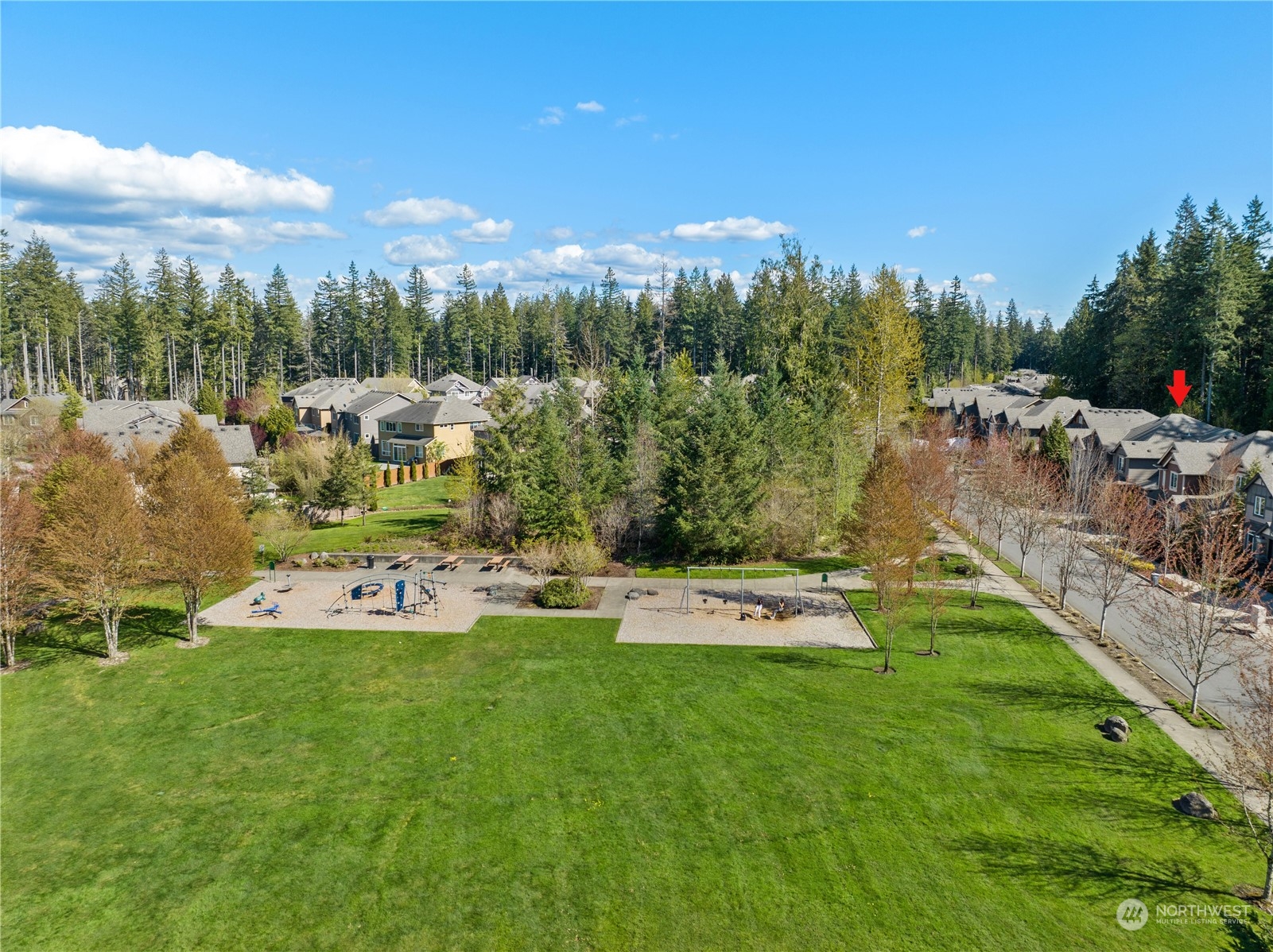 10719 Elliston Way Northeast Redmond, WA 98053 - Photo 39 of 39 a view of a swimming pool and outdoor space
