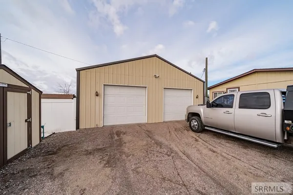 $330,000 | 2605 Northlund Avenue, Blackfoot, ID 83221