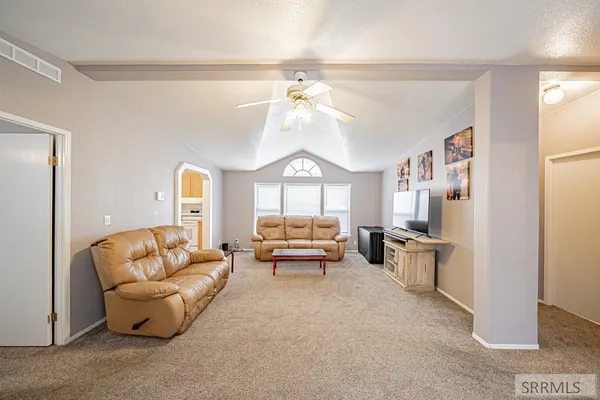 $330,000 | 2605 Northlund Avenue, Blackfoot, ID 83221