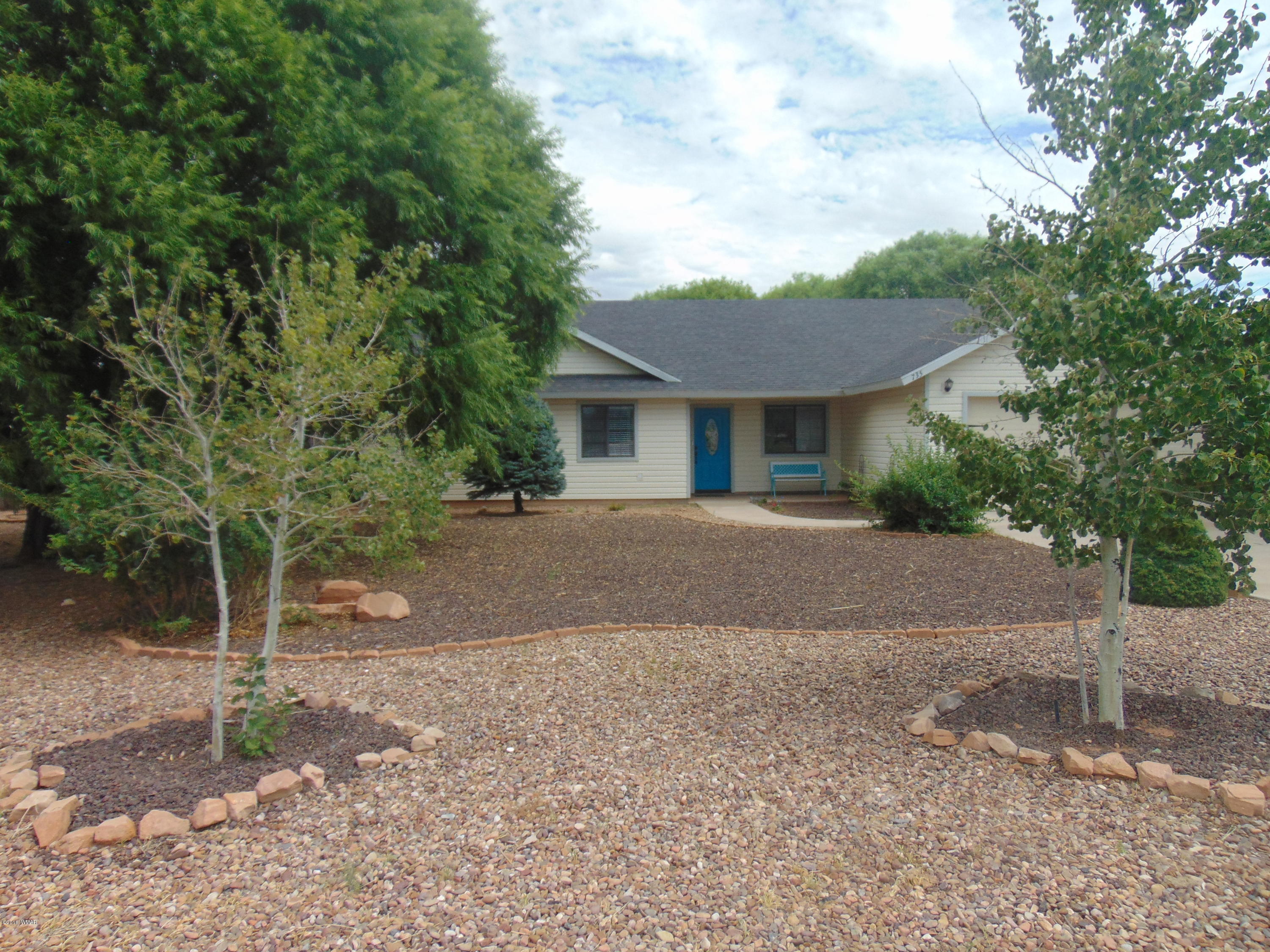 735 Pebble Lane Taylor, AZ 85939 - Photo 4 of 45