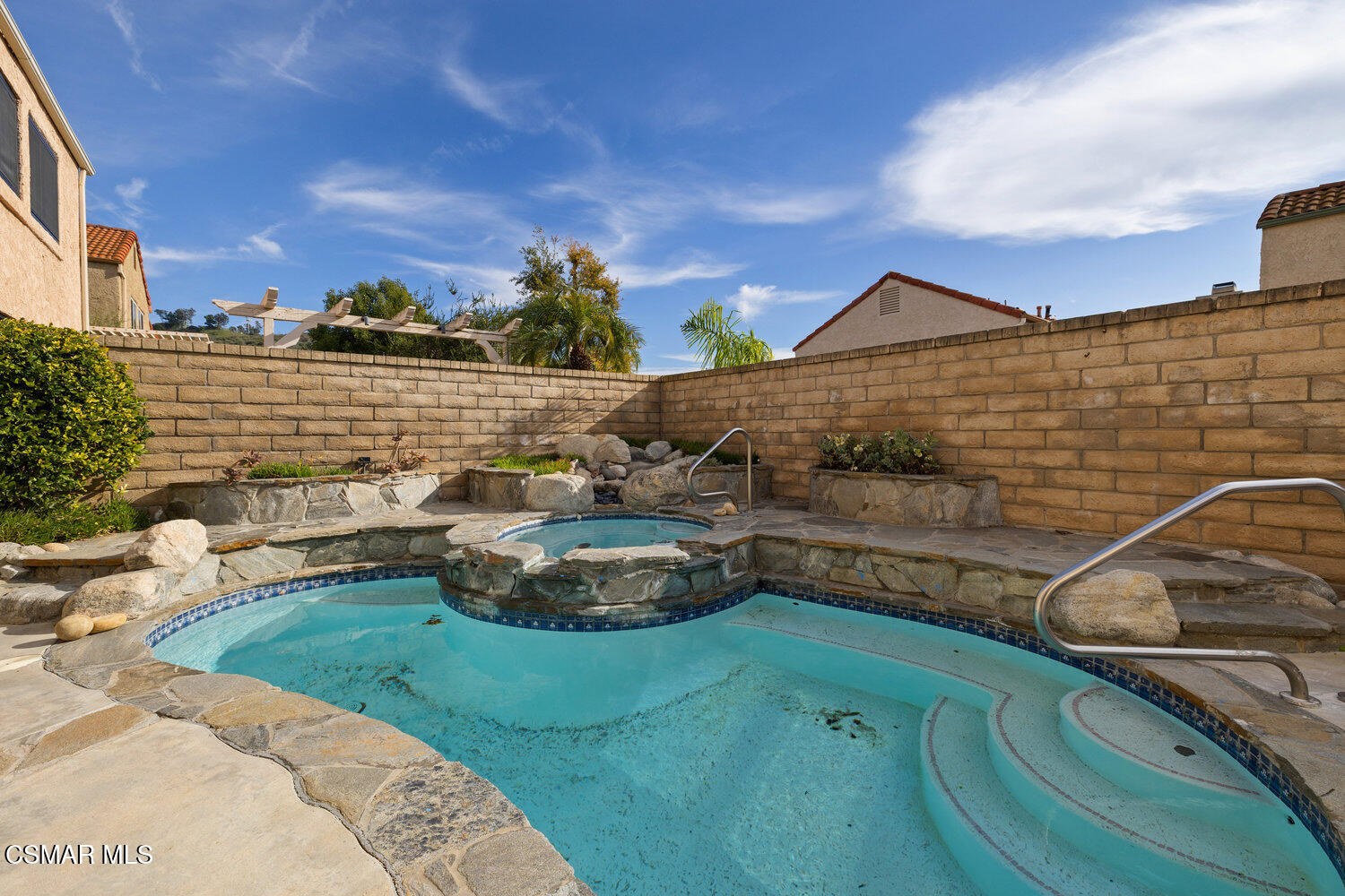 15494 Kernvale Avenue Moorpark, CA 93021 - Photo 23 of 24 Pool and Spa