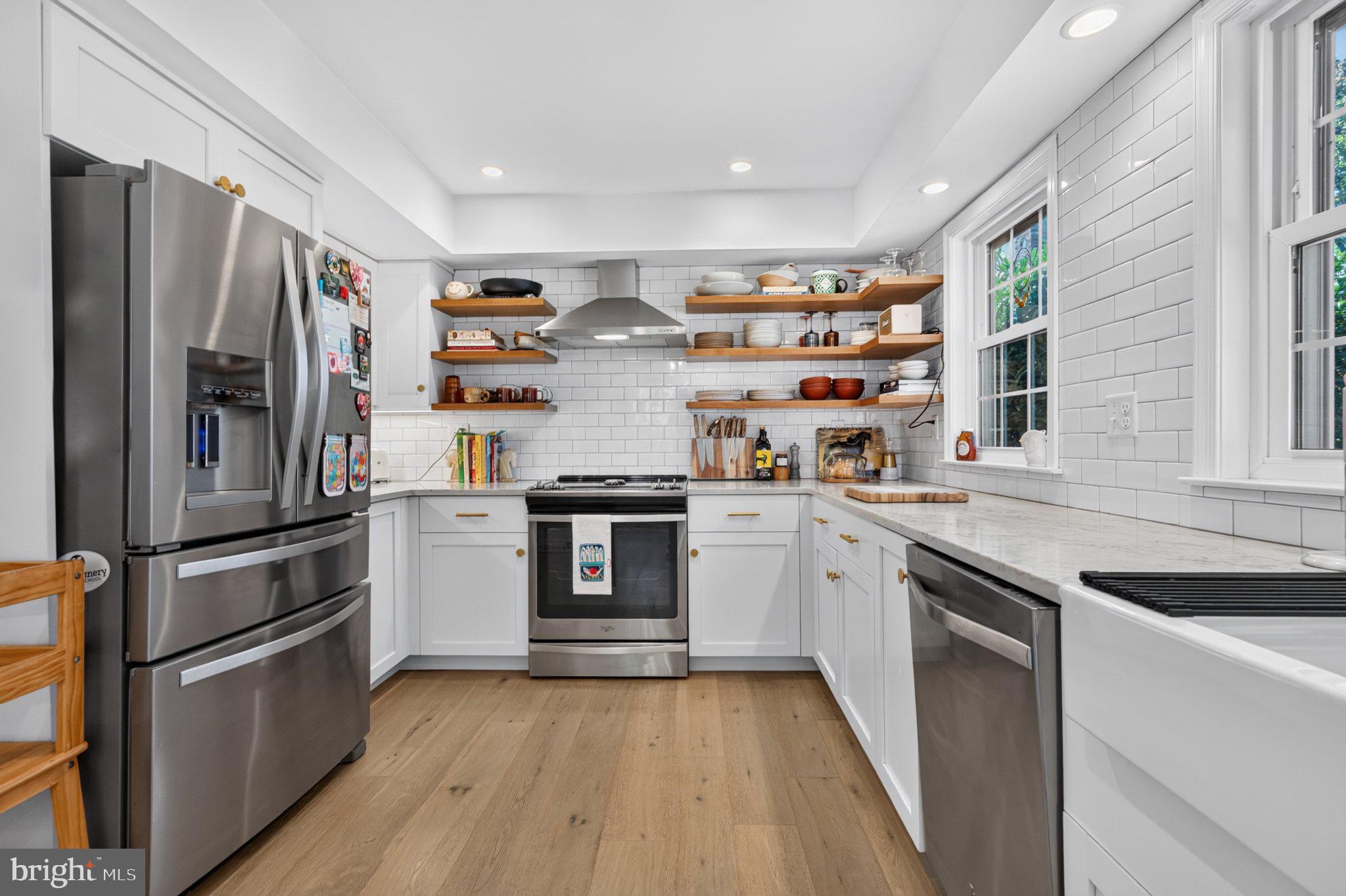 1300 Decatur Court Downingtown, PA 19335 - Photo 14 of 44 Stainless steel appliances
