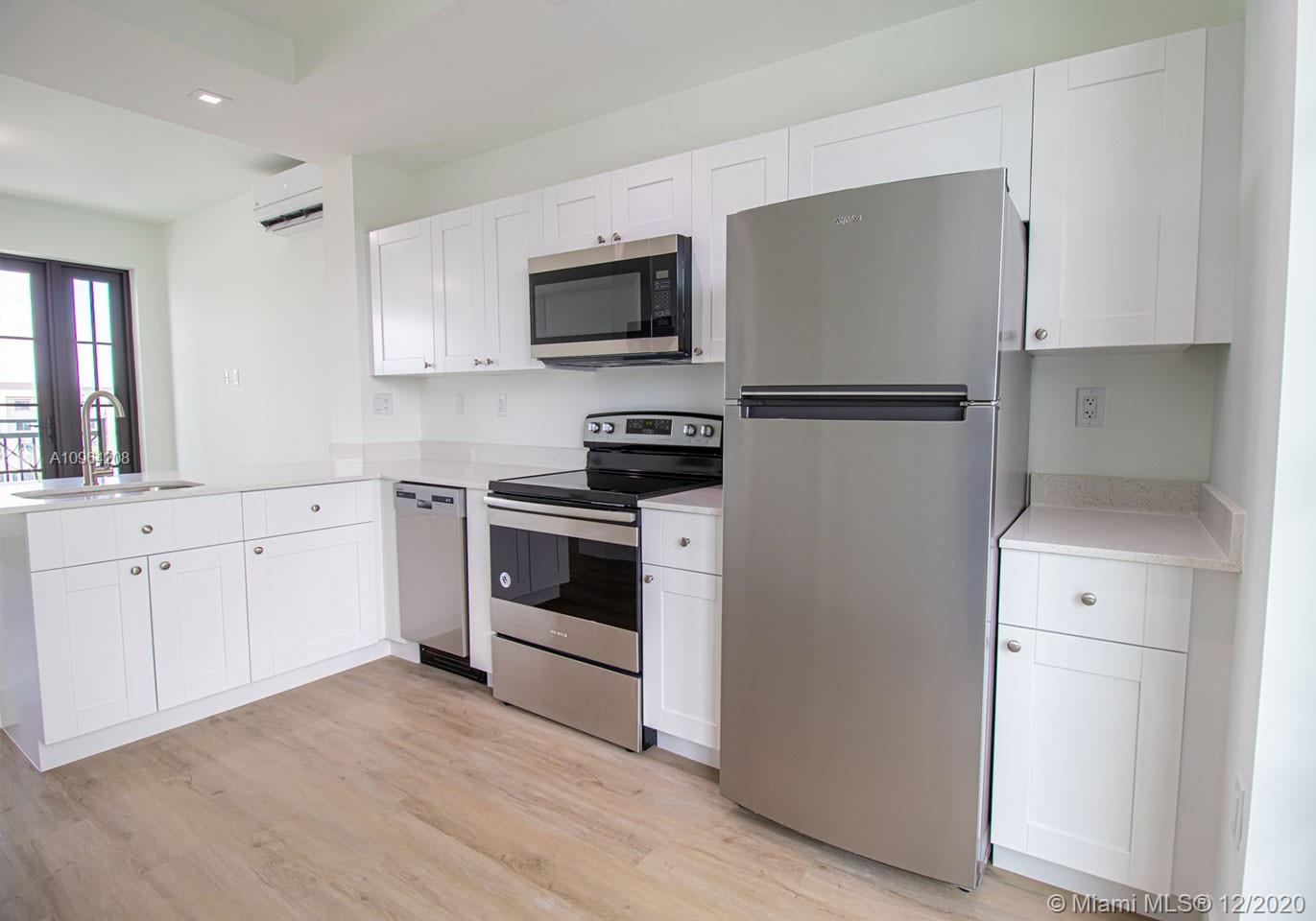 4100 Davie Road, Unit 306 Davie, FL 33314 - Photo 3 of 13 Appliances