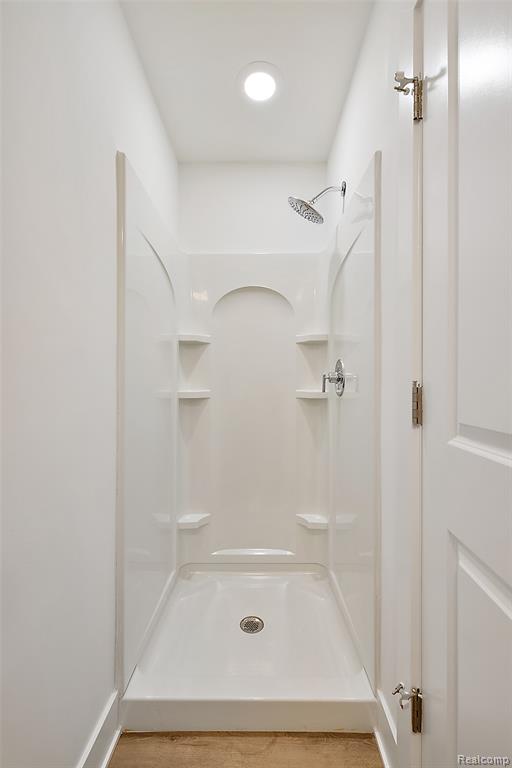 2829 Summers Place Troy, MI 48084 - Photo 11 of 37