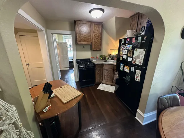 $1,250 | 613 3rd Street Southwest, Unit UPSTAIRS #2, Willmar, MN 56201