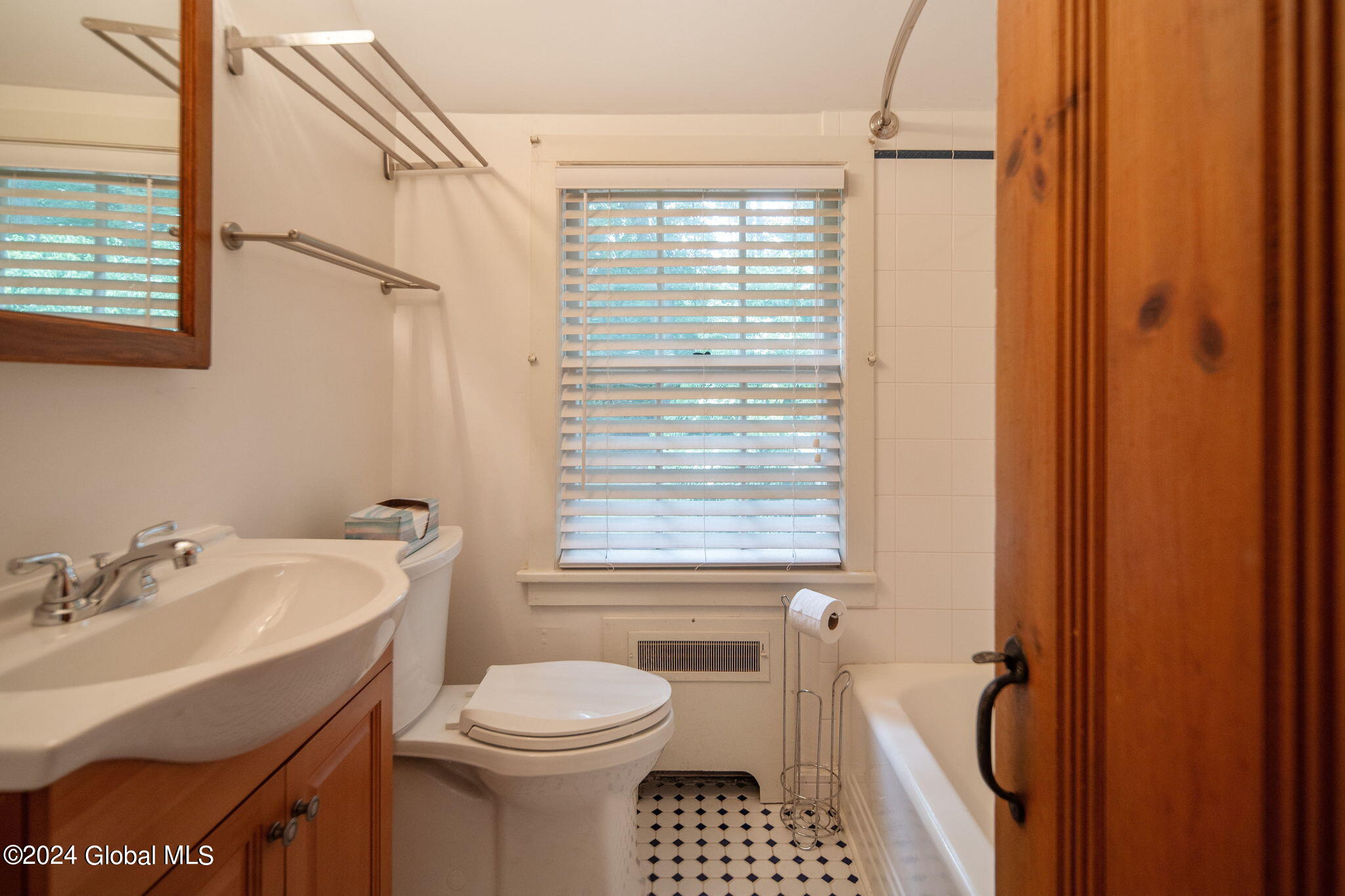 43 W Road Brunswick, NY 12180 - Photo 45 of 73 30-web-or-mls-030-43-west-road-troy-ny-u