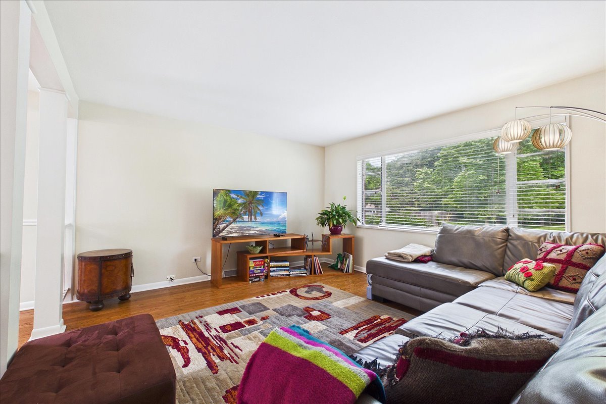 40 South Maywood Road, Unit 40 Lake Forest, IL 60045 - Photo 4 of 25
