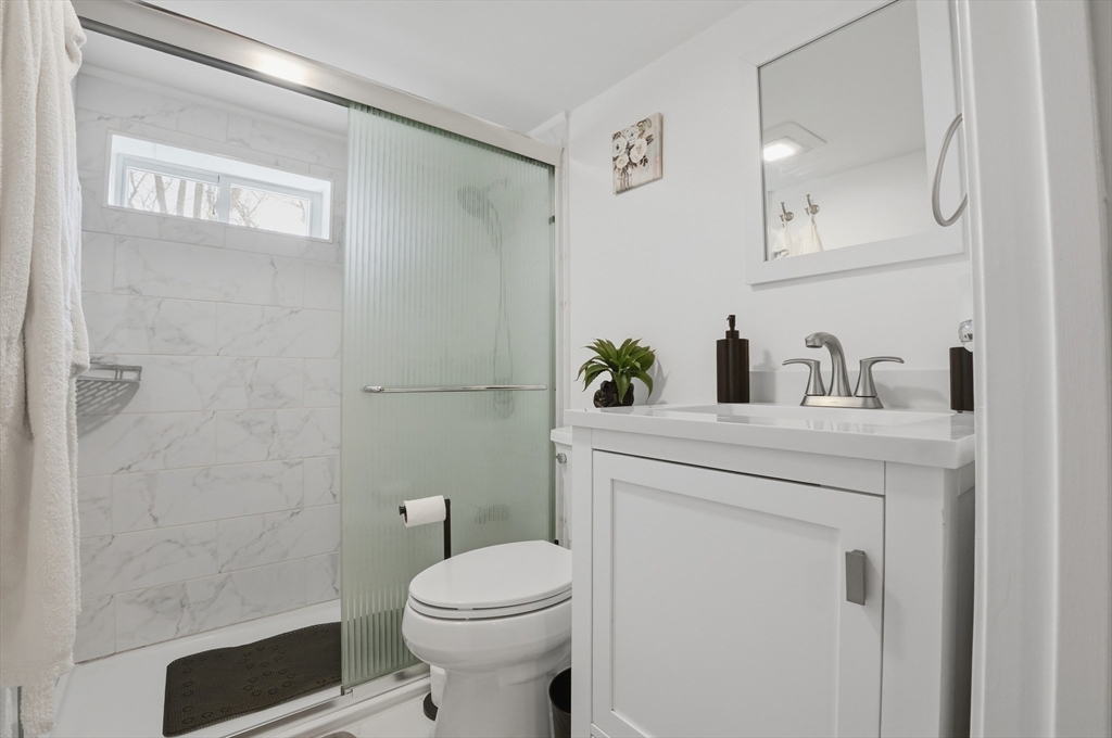 85 Russ Street Randolph, MA 02368 - Photo 18 of 21