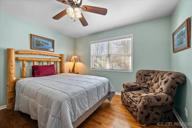 $399,900 | 332 Evergreen Drive, Batavia, IL 60510