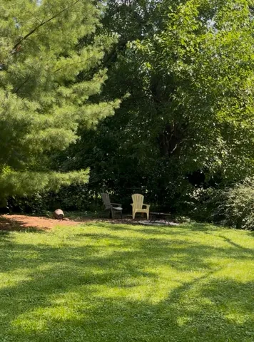 $399,900 | 332 Evergreen Drive, Batavia, IL 60510