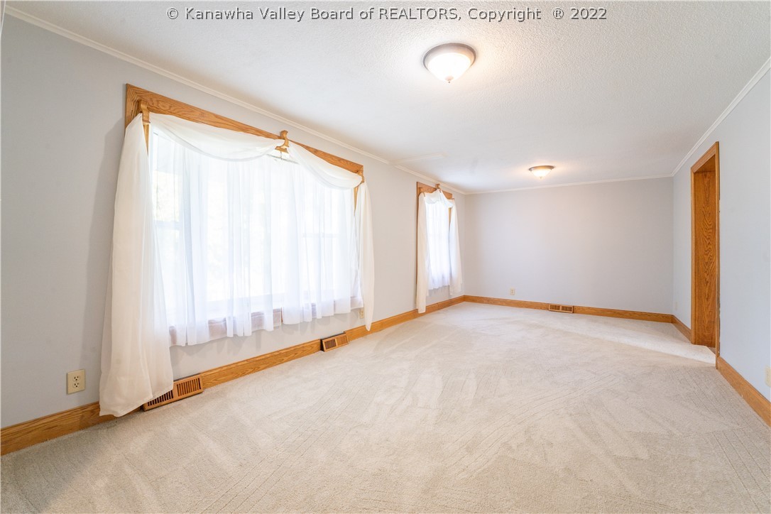 125 Beacon Lane, Unit 25 Ripley, WV 25271 - Photo 4 of 22 Gallery Image 4