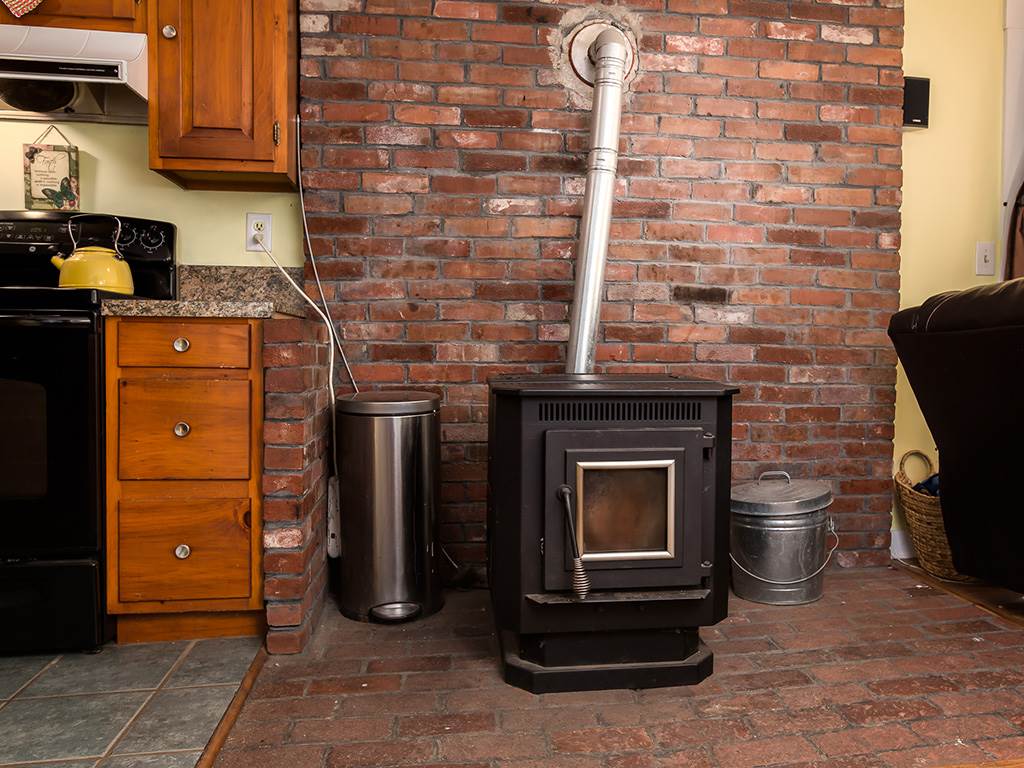 22 Willard Road New Ipswich, NH 03071 - Photo 6 of 40