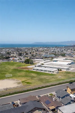 $899,900 | 435 South 12th Street, Grover Beach, CA 93433
