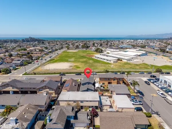$899,900 | 435 South 12th Street, Grover Beach, CA 93433