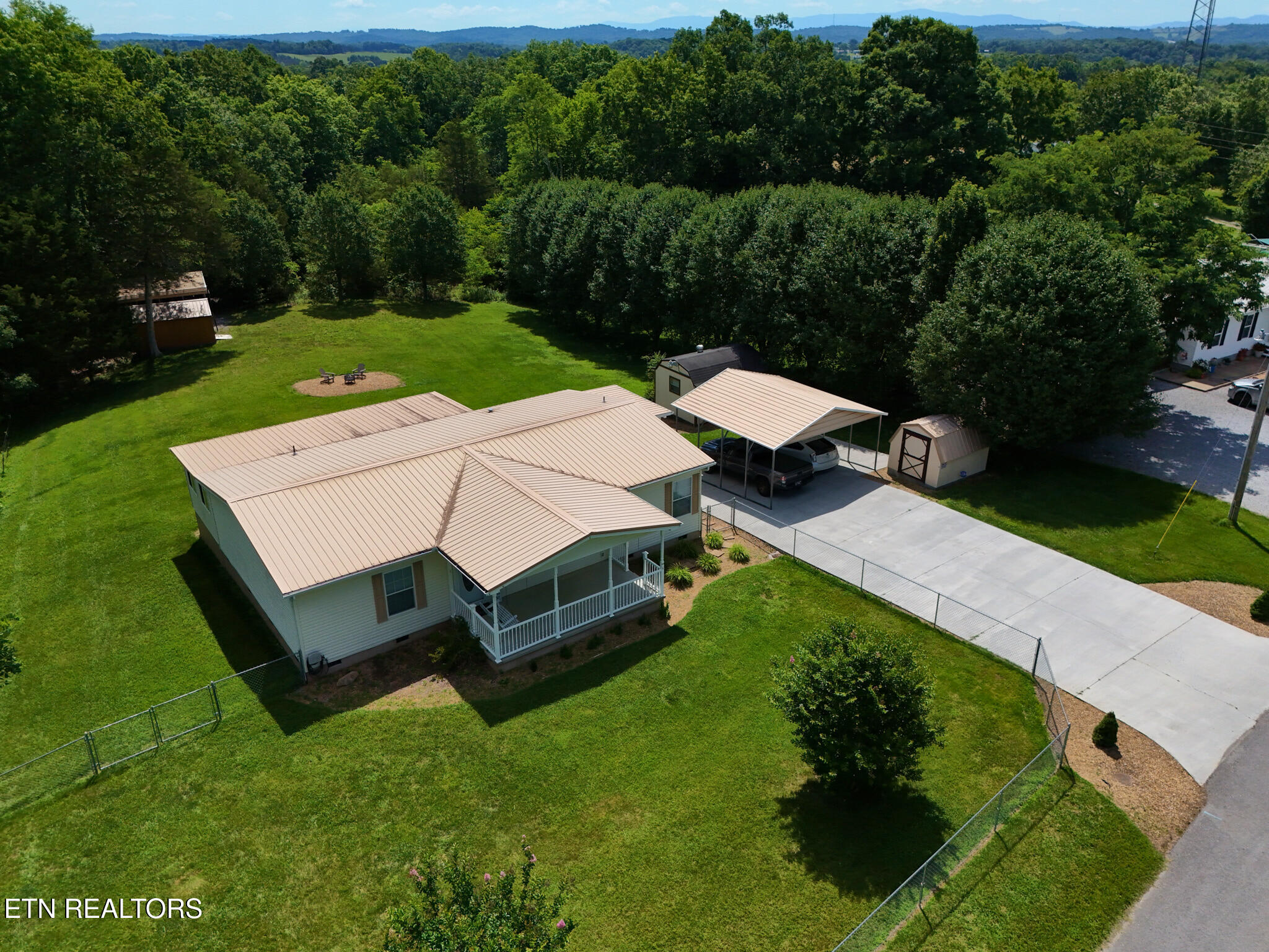 950 Mohawk Ridge Road Bulls Gap, TN 37711 - Photo 1 of 56 950 Mohawk Ridge Rd Bulls Gap, TN 23