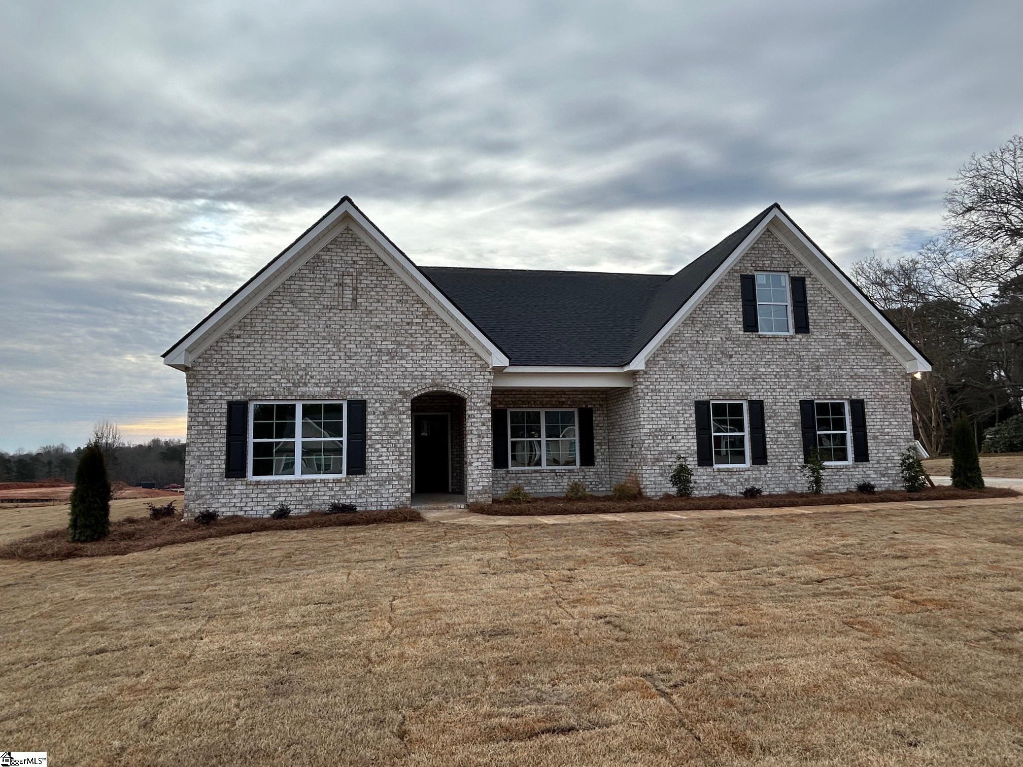 48 Wofford Road Taylors, SC 29687 - Photo 3 of 34 Gallery Image 3