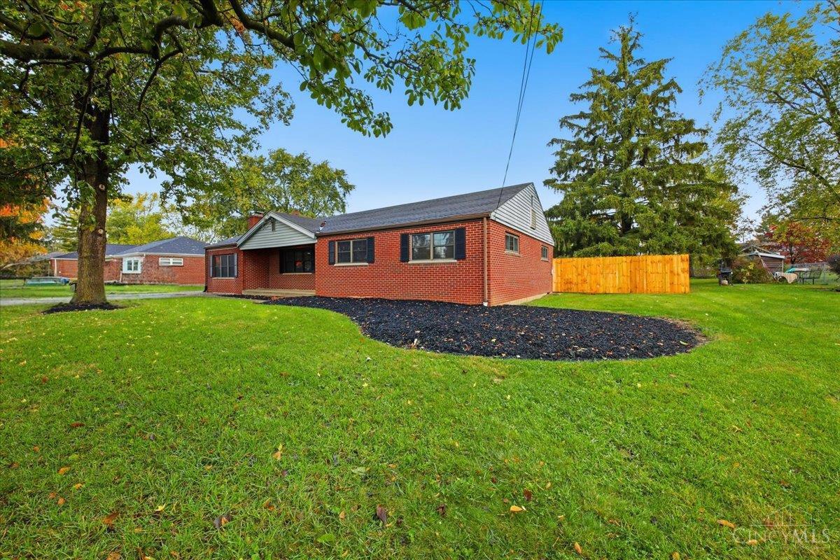 412 Kings Mills Road Mason, OH 45040 - Photo 2 of 29 Gallery Image 2