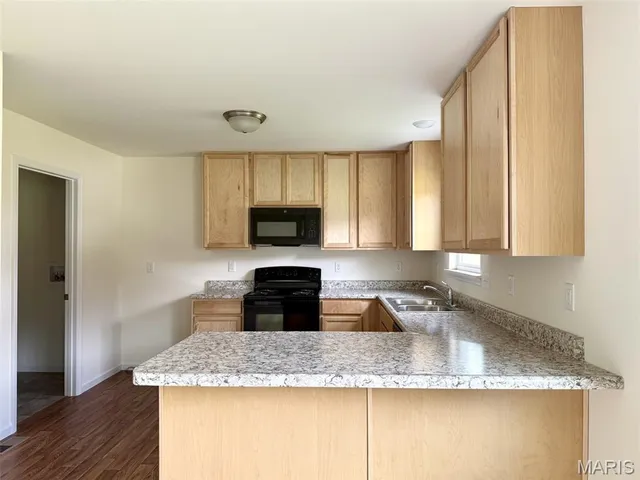 $2,500 | 544 Edison Way, Wentzville, MO 63385