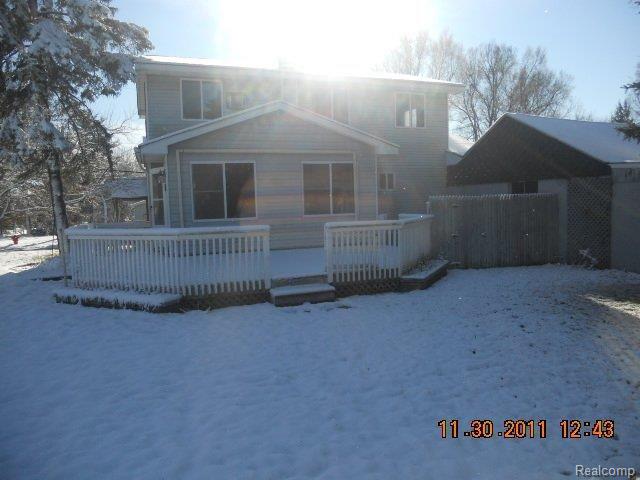 642 Pine Tree Road Lake Orion, MI 48362 - Photo 2 of 9 DSCN9800.JPG