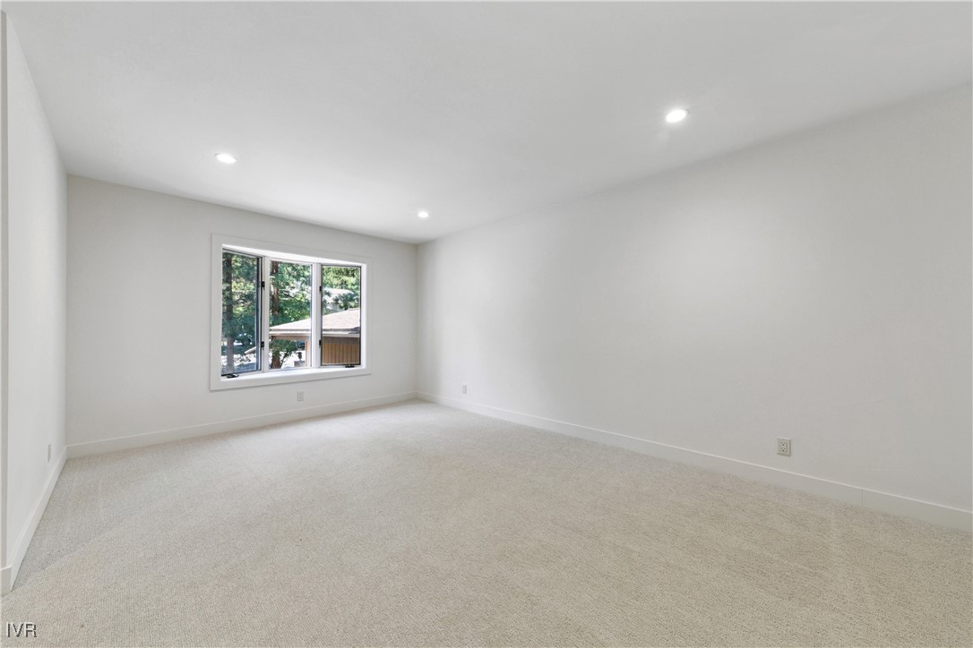 150 Juanita Drive, Unit 2 Incline Village, NV 89451 - Photo 29 of 41 an empty room with windows