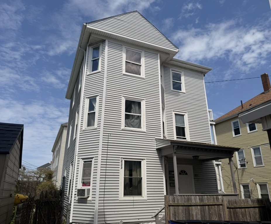 233 Eagle Street Fall River, MA 02721 - Photo 1 of 1 Gallery Image 1