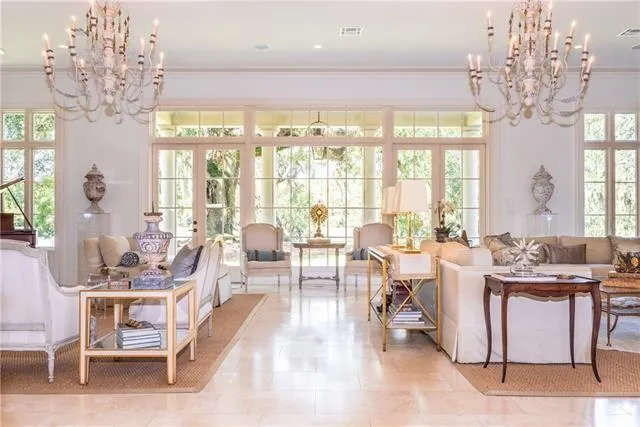 $1,750,000 | 913 Highway 182, Morgan City, LA 70380