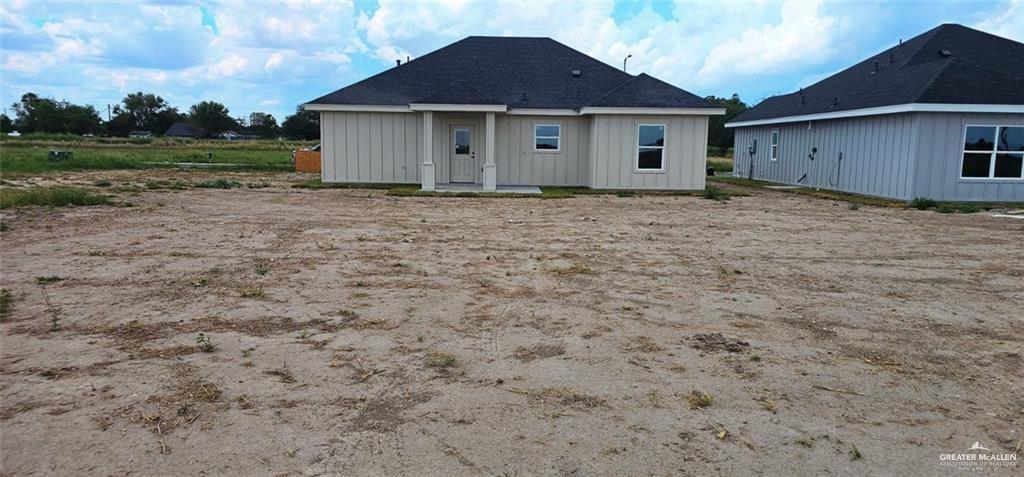 121 Lenon Street Edcouch, TX 78538 - Photo 8 of 8 a view of a house with a yard