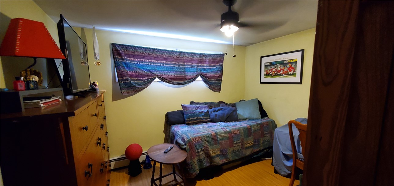 140 Asylum Road Warwick, RI 02886 - Photo 11 of 25
