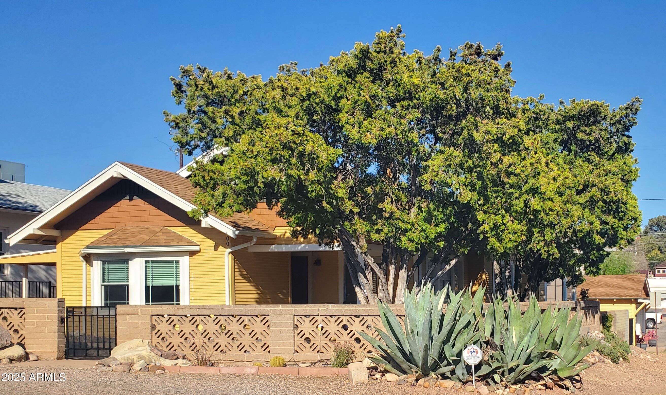 400 Powell Street Bisbee, AZ 85603 - Photo 6 of 57 20250520_164818