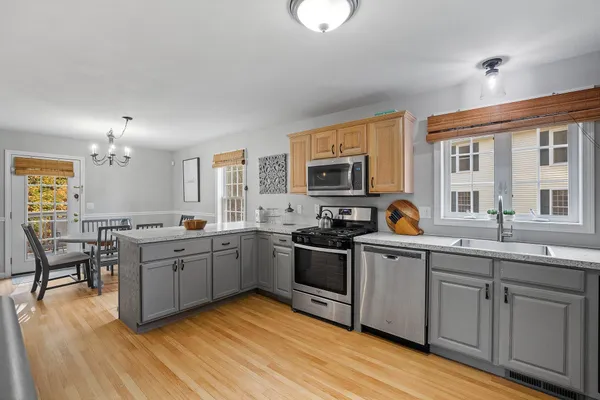 $7,499 | 131 Forest Hill Way, Manchester, NH 03109