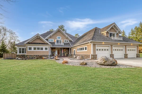 $2,000,000 | 1242 Maple Leaf Drive, Walker, MN 56484