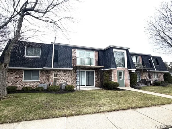 $164,900 | 50 A Foxberry Drive, Amherst, NY 14068