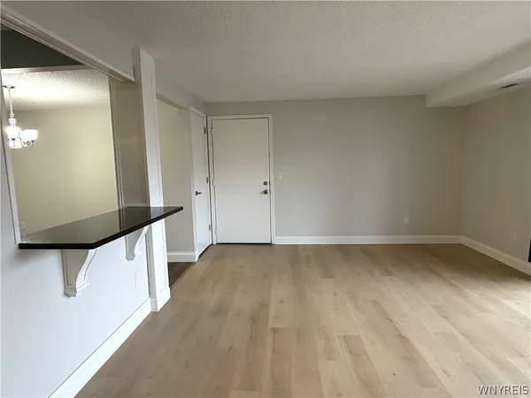 $164,900 | 50 A Foxberry Drive, Amherst, NY 14068