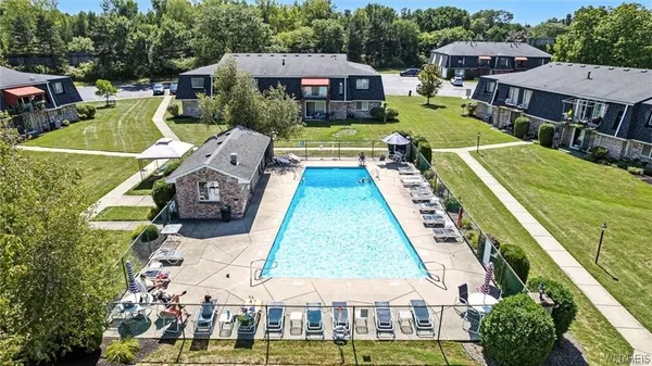 $164,900 | 50 A Foxberry Drive, Amherst, NY 14068