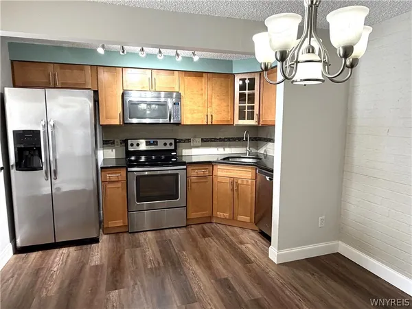 $164,900 | 50 A Foxberry Drive, Amherst, NY 14068