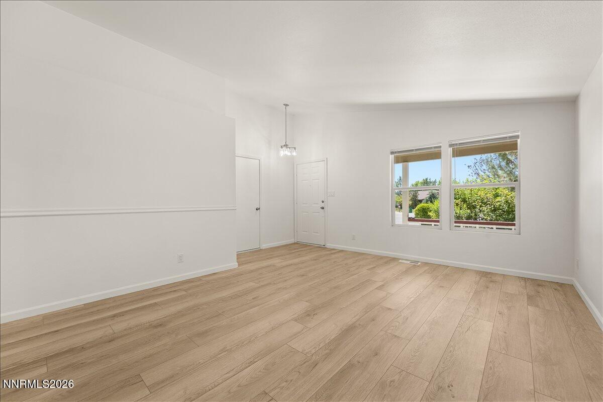 6913 Tesoro Court Reno, NV 89523 - Photo 7 of 46 08-6913 Tesoro Court Reno NV 89523 (8 of