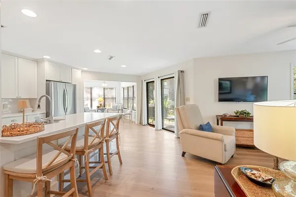 $4,000 | 307 Harbour Oaks Drive, St. Simons Island, GA 31522