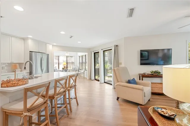 $4,000 | 307 Harbour Oaks Drive, St. Simons Island, GA 31522