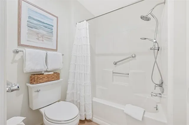 $4,000 | 307 Harbour Oaks Drive, St. Simons Island, GA 31522