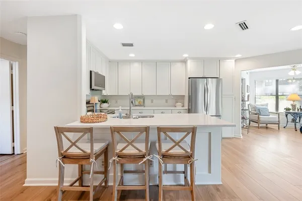 $4,000 | 307 Harbour Oaks Drive, St. Simons Island, GA 31522