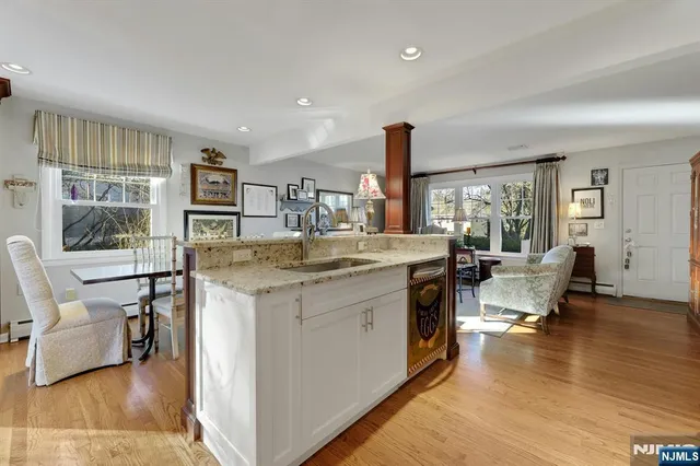 $639,900 | 28 Kingston Road, Wayne, NJ 07470