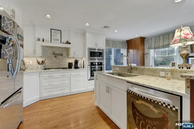 $639,900 | 28 Kingston Road, Wayne, NJ 07470