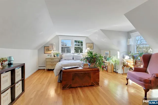 $639,900 | 28 Kingston Road, Wayne, NJ 07470