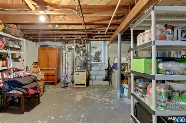 $639,900 | 28 Kingston Road, Wayne, NJ 07470