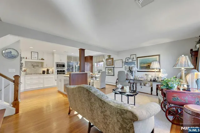 $639,900 | 28 Kingston Road, Wayne, NJ 07470