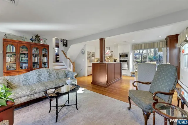 $639,900 | 28 Kingston Road, Wayne, NJ 07470