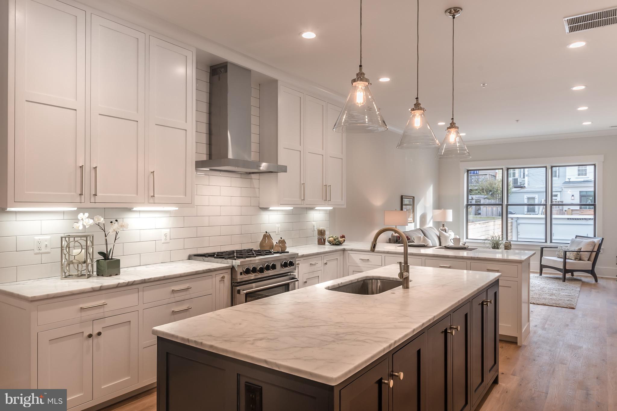 1127 C Street Northeast Washington, DC 20002 - Photo 5 of 30 Kitchen