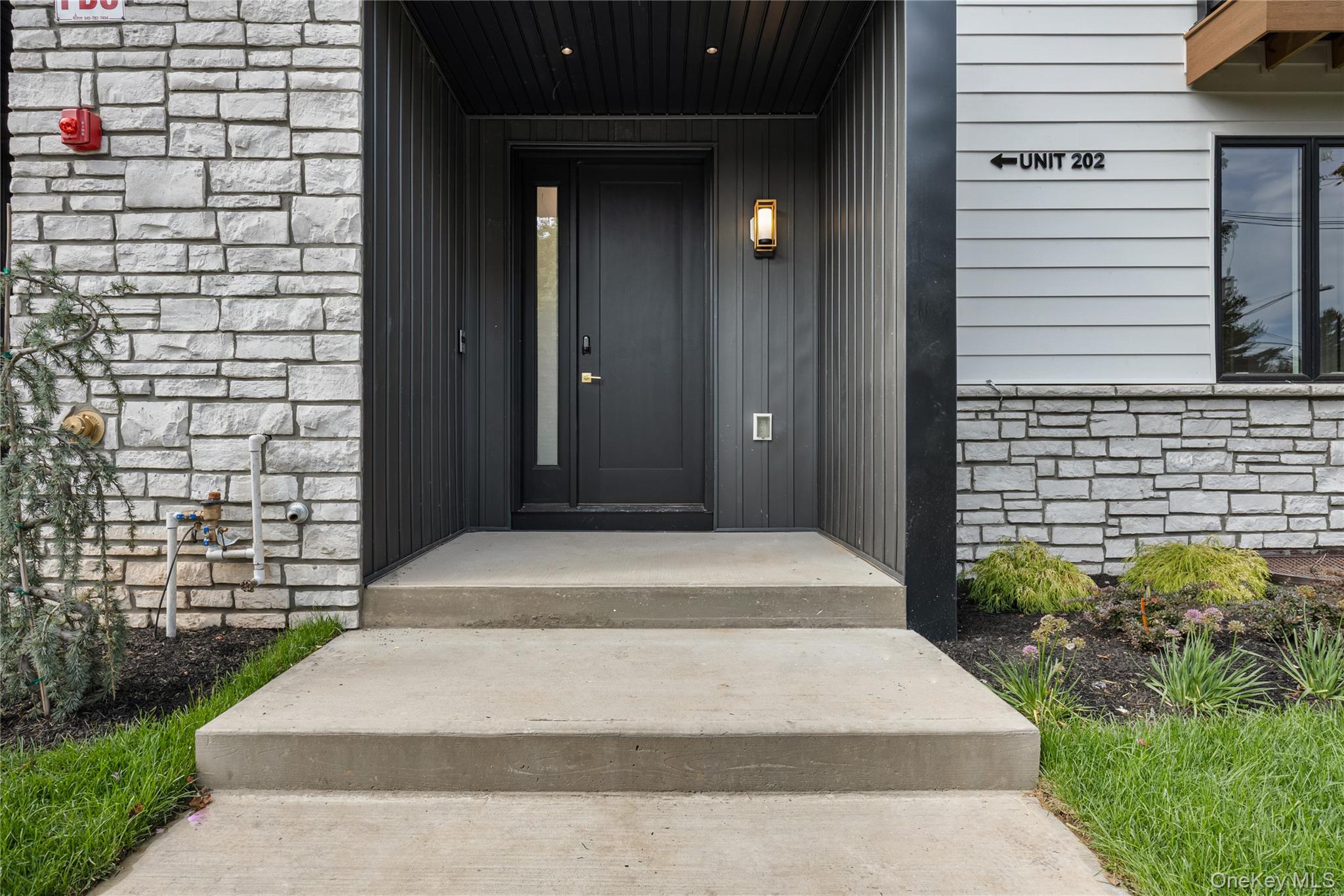 15 Northbrook Road, Unit 201 Spring Valley, NY 10977 - Photo 2 of 50 a spacious bathroom with a shower
