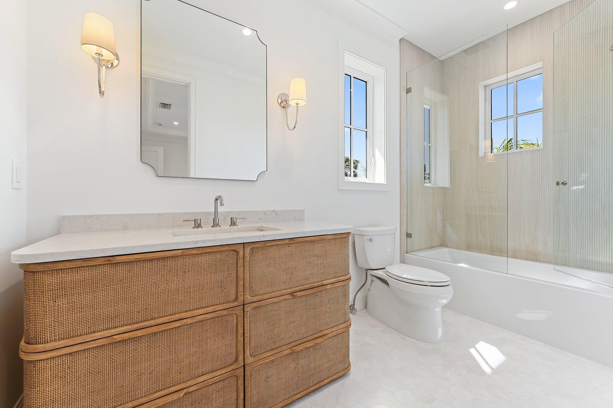 358 Bunker Ranch Road West Palm Beach, FL 33405 - Photo 30 of 46 GUEST BATHROOM2