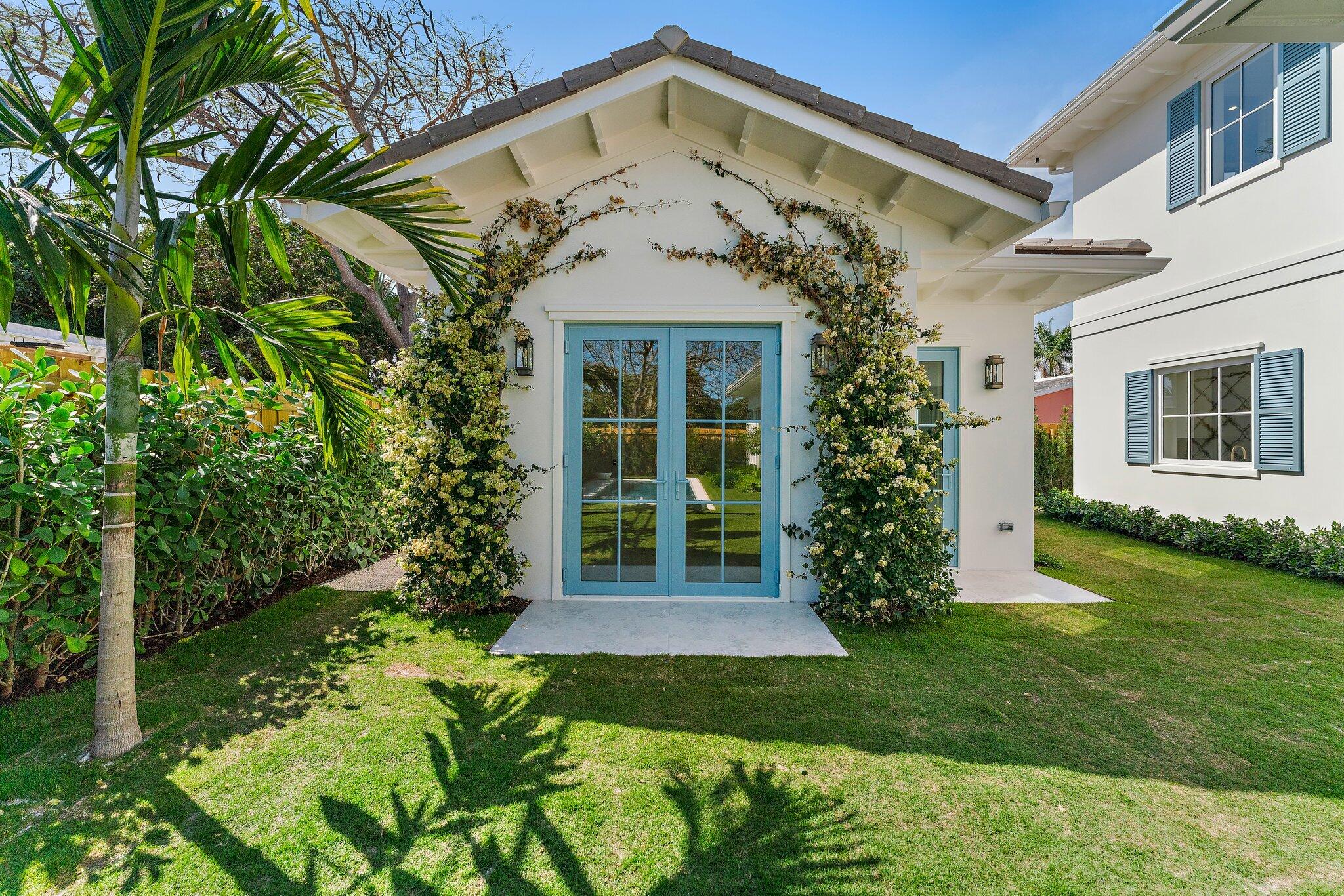 358 Bunker Ranch Road West Palm Beach, FL 33405 - Photo 32 of 46 BACKYARD 2